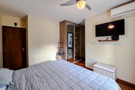 Casa à venda com 145m², 3 quartos e 3 vagasQuarto 3 - Suíte