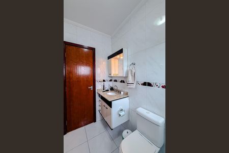 Casa à venda com 145m², 3 quartos e 3 vagasBanheiro da Suíte 3
