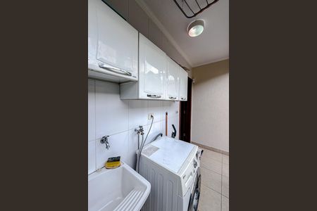 Casa à venda com 145m², 3 quartos e 3 vagasÁrea de Serviço