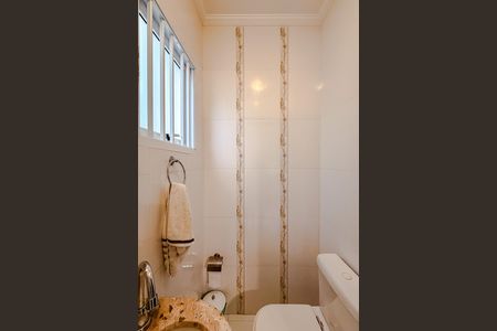 Casa à venda com 145m², 3 quartos e 3 vagasLavabo