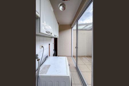 Casa à venda com 145m², 3 quartos e 3 vagasÁrea de Serviço