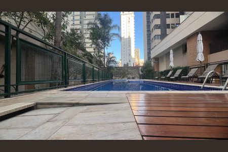 Apartamento à venda com 160m², 3 quartos e 3 vagasPiscina