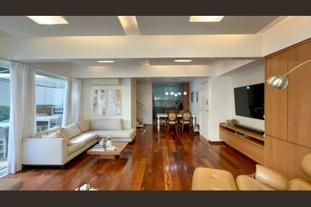 Apartamento à venda com 160m², 3 quartos e 3 vagasSala