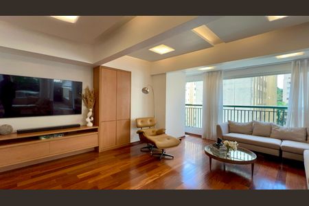Apartamento à venda com 160m², 3 quartos e 3 vagasSala