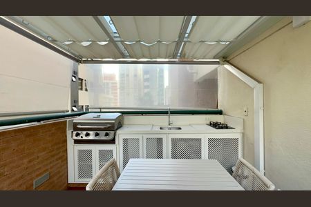 Apartamento à venda com 160m², 3 quartos e 3 vagasVaranda gourmet