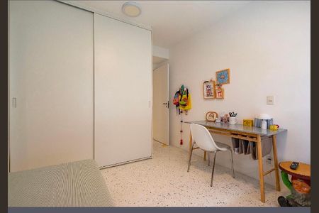 Apartamento à venda com 90m², 2 quartos e 2 vagasQuarto 2
