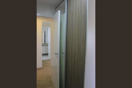 Apartamento à venda com 134m², 3 quartos e 2 vagasCloset da suíte