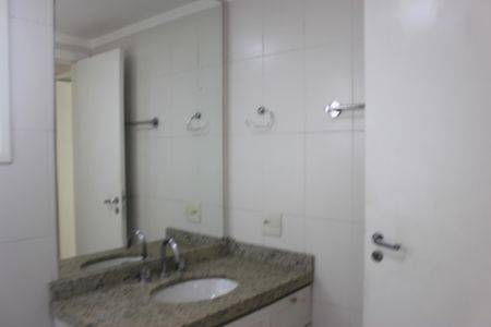 Apartamento à venda com 134m², 3 quartos e 2 vagasBanheiro social