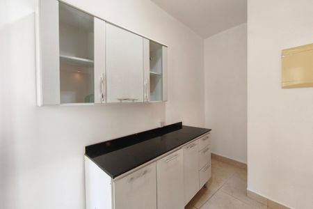 Casa para alugar com 1m², 3 quartos e 2 vagas Casa para alugar com 1m², 3 quartos e 2 vagasCozinha