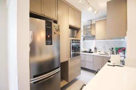 Apartamento à venda com 65m², 2 quartos e 1 vaga Apartamento à venda com 65m², 2 quartos e 1 vagaCozinha