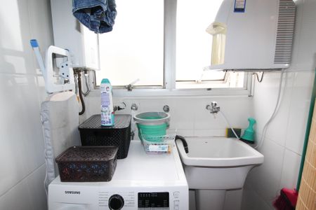 Apartamento à venda com 65m², 2 quartos e 1 vaga Apartamento à venda com 65m², 2 quartos e 1 vagaÁrea de Serviço