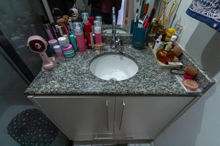 Apartamento para alugar com 48m², 2 quartos e 1 vaga Apartamento para alugar com 48m², 2 quartos e 1 vagaBanheiro