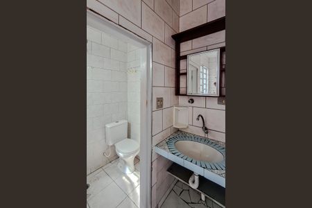 Casa para alugar com 75m², 2 quartos e sem vagaBanheiro