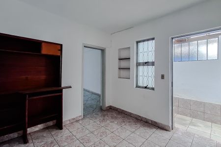 Sala de casa para alugar com 2 quartos, 75m² em Vila São José, São Paulo