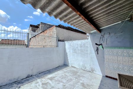 Casa para alugar com 75m², 2 quartos e sem vagaÁrea de Serviço