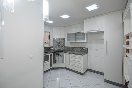 Apartamento à venda com 98m², 3 quartos e 2 vagasCozinha