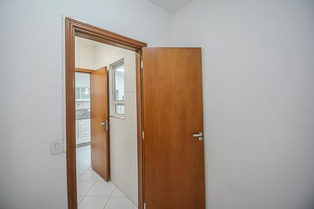 Apartamento à venda com 98m², 3 quartos e 2 vagasQuarto de Serviço