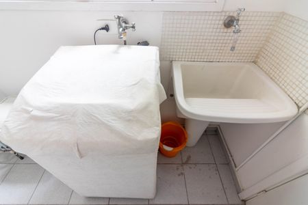 Apartamento à venda com 75m², 3 quartos e 1 vagaÁrea de Serviço