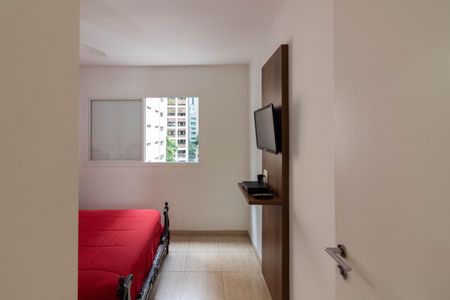 Apartamento à venda com 75m², 3 quartos e 1 vagaQuarto 2