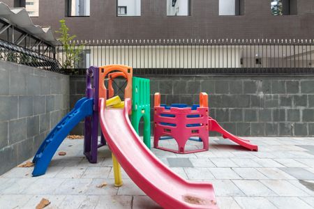 Apartamento à venda com 75m², 3 quartos e 1 vagaÁrea comum - Playground