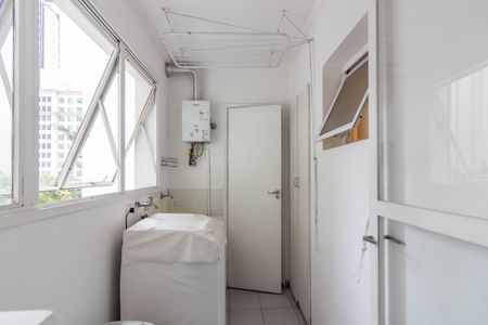 Apartamento à venda com 75m², 3 quartos e 1 vagaÁrea de Serviço