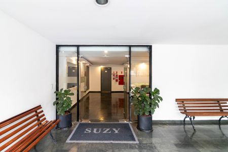 Apartamento à venda com 75m², 3 quartos e 1 vagaEntrada