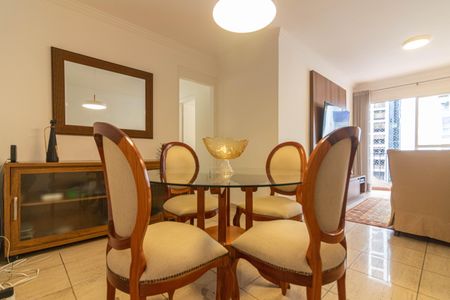 Apartamento à venda com 75m², 3 quartos e 1 vagaSala de Jantar