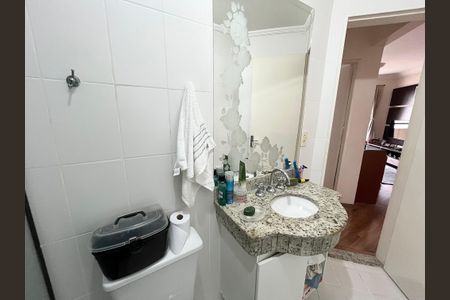 Apartamento à venda com 68m², 2 quartos e 2 vagasBanheiro 2