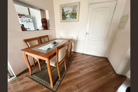 Apartamento à venda com 68m², 2 quartos e 2 vagasCozinha- sala de jantar 