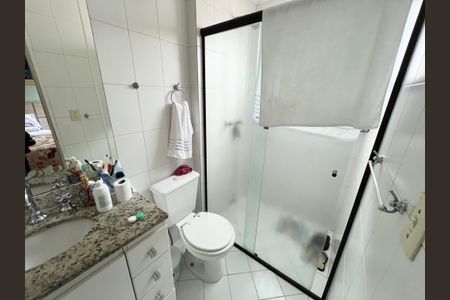 Apartamento à venda com 68m², 2 quartos e 2 vagasBanheiro 1
