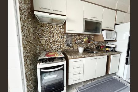 Apartamento à venda com 68m², 2 quartos e 2 vagasCozinha