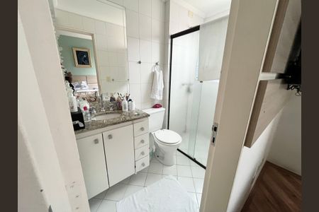 Apartamento à venda com 68m², 2 quartos e 2 vagasBanheiro 1