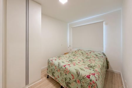 Apartamento à venda com 53m², 2 quartos e 1 vagaSuíte - Persianas