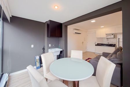 Apartamento à venda com 53m², 2 quartos e 1 vagaVaranda
