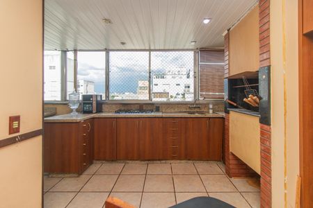 Apartamento à venda com 120m², 2 quartos e 1 vagaCozinha e Área de Serviço