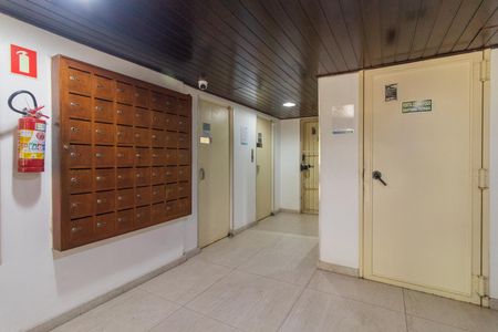 Apartamento à venda com 120m², 2 quartos e 1 vagaHall social