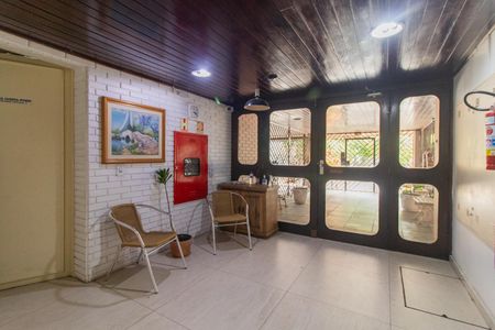 Apartamento à venda com 120m², 2 quartos e 1 vagaHall social