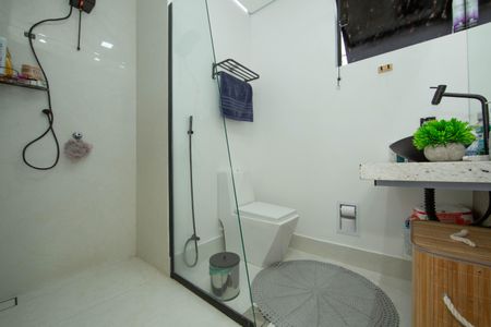Apartamento à venda com 70m², 3 quartos e 1 vagaBANHEIRO