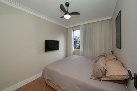 Apartamento à venda com 70m², 3 quartos e 1 vagaQUARTO1