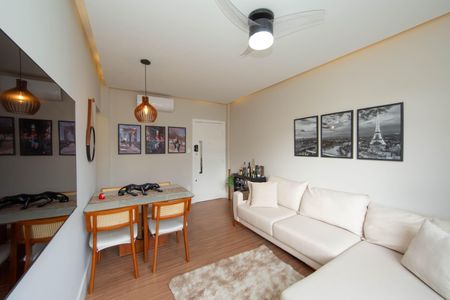 SALA de apartamento à venda com 3 quartos, 70m² em Santo Antônio, Belo Horizonte