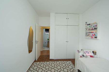 Apartamento à venda com 70m², 3 quartos e 1 vagaQUARTO2