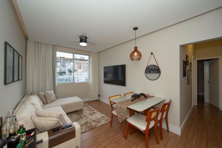 SALA de apartamento à venda com 3 quartos, 70m² em Santo Antônio, Belo Horizonte