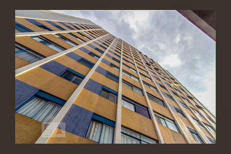 Apartamento para alugar com 47m², 1 quarto e sem vagaFachada