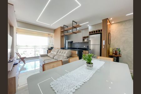 Sala de apartamento à venda com 2 quartos, 61m² em Bela Vista, Osasco