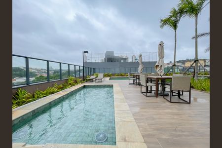 Apartamento à venda com 61m², 2 quartos e 1 vagaÁrea comum - Piscina