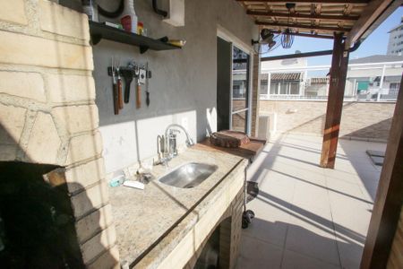 Apartamento à venda com 162m², 3 quartos e 1 vagaÁrea comum