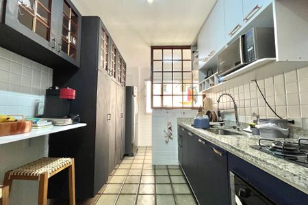 Apartamento à venda com 87m², 2 quartos e 1 vagaCozinha
