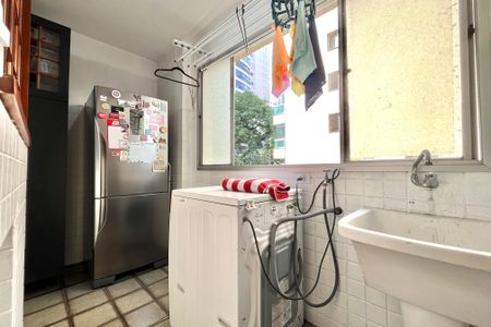 Apartamento à venda com 87m², 2 quartos e 1 vagaÁrea de Serviço