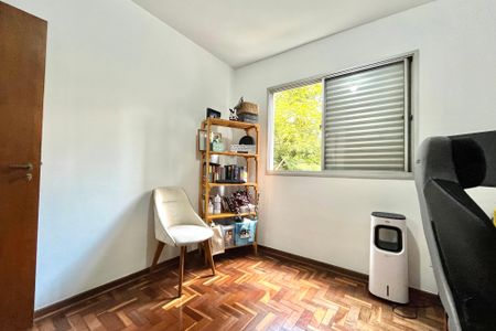 Apartamento à venda com 87m², 2 quartos e 1 vagaQuarto 2