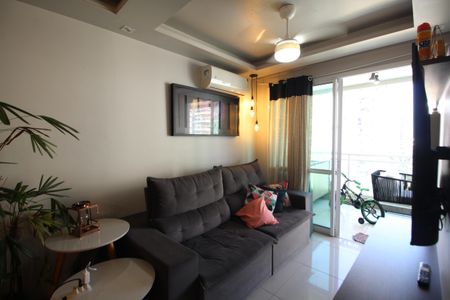 Sala de apartamento para alugar com 3 quartos, 80m² em Barra Olímpica, Rio de Janeiro
